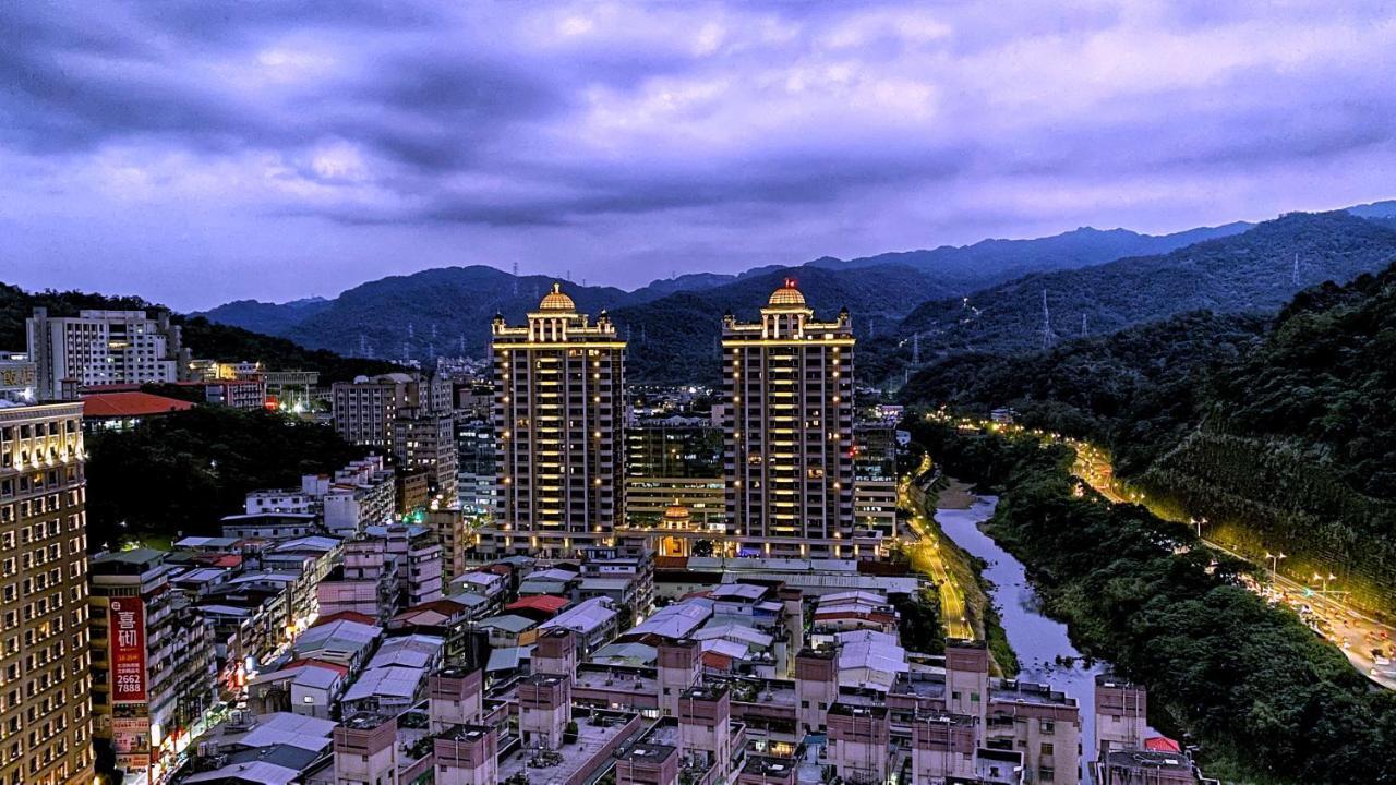 Hione Holiday Hotel Taipei Exteriör bild